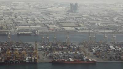 В порту Дубая произошёл взрыв