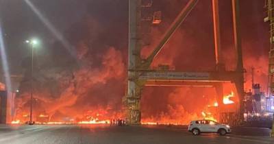 В порту Дубая прогремел взрыв (ФОТО, ВИДЕО)
