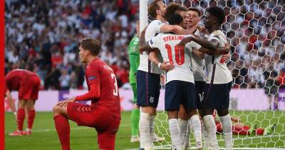 Симон Кьер - Англия вышла в финал Евро-2020, обыграв Данию в дополнительное время - profile.ru - Англия - Дания