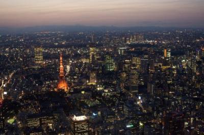 Япония с 12 июля введет из-за COVID-19 режим ЧС в Токио