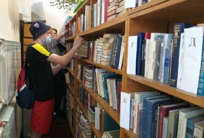 Тихвинская библиотека получила звание лучшей в Ленобласти