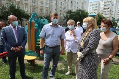 В Красноярске благоустроили 32 двора по программе инициативного бюджетирования
