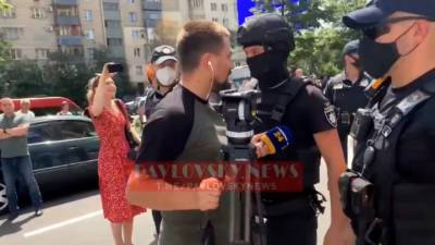 Вести. Дежурная часть. В Киеве мужчина перепутал полицейских с рейдерами и открыл огонь