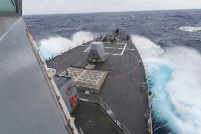Транспортно-десантный корабль USNS Yuma ВМС США направился в Черное море