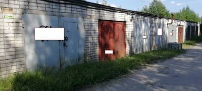 Вандалы исписали более сотни гаражей в отдаленном микрорайоне Петрозаводска (ФОТОФАКТ)