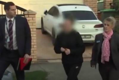 Учительницу приговорили к тюрьме за секс с 14-летним школьником - lenta.ru - Австралия
