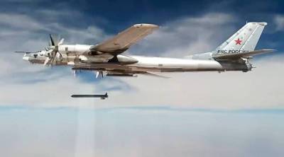 Ту-160 и Ту-95МС выполнили пуски крылатых ракет