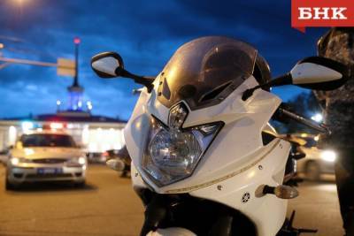 За сутки на дорогах Коми два мотоциклиста пострадали в ДТП