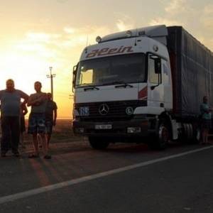 В Киеве из-за жары ограничивают въезд грузовиков