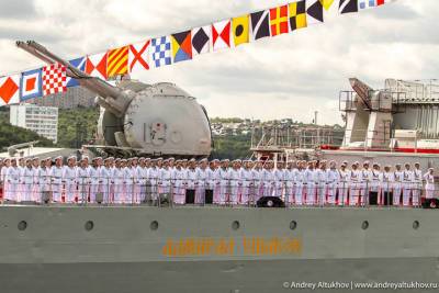 В параде ко Дню флота в Североморске примут участие десять военных кораблей
