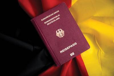 Немецкий паспорт занимает третье место в мировом рейтинге паспортов