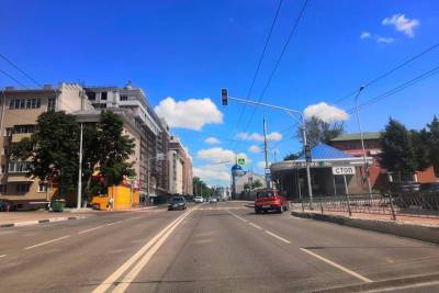 В Белгороде на пешеходном переходе по улице Попова поставили светофор
