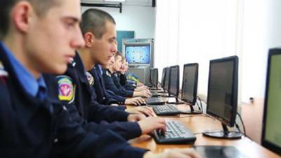В Харькове киберполиция ликвидировала мошеннический сall-центр