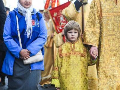 В Екатеринбурге неожиданно отменили уже заявленный крестный ход в Царские дни