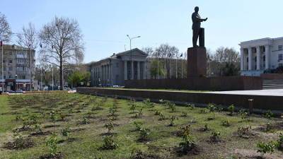 Аксенов раскритиковал темпы ремонта площади Ленина в Симферополе