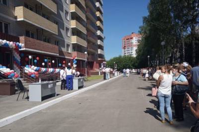 Дольщики проблемного дома на Степной в Брянске получили ключи от квартир