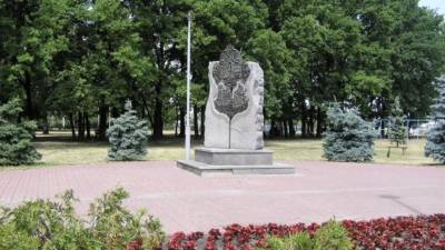 Киевсовет проголосовал за снос памятного знака в честь дружбы с Москвой