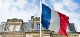 Франция призвала не признавать российские вакцины