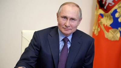 Путин успокоил расплакавшегося от волнения школьника