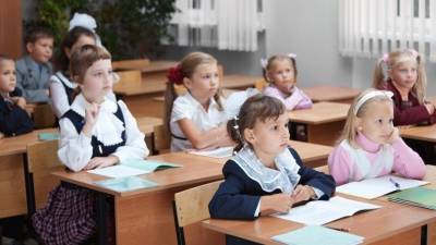 Путин выступил против раздельного обучения мальчиков и девочек