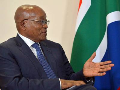 Экс-президент ЮАР Зума добровольно передал себя в руки правосудия, чтобы отбыть год с лишним в тюрьме