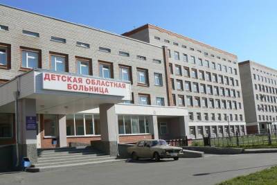 Аппараты ИВЛ для детской областной больницы закупают в Пскове
