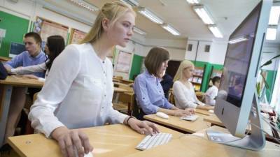 Преподавание финансовой грамотности станет обязательным в школах России