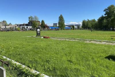 Братские могилы на Серафимовском кладбище получили статус памятника