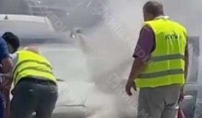 Пожар вспыхнул возле аэропорта «Киев», слетелись спасатели: детали и фото с места ЧП