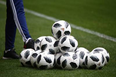 УЕФА открыл дело против сборной Англии из-за фаната с лазерной указкой