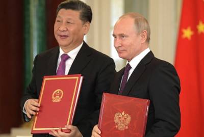 Компартия Китая планирует управлять миром не без помощи России