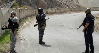 На таджикско-кыргызской границе снова стреляют, есть раненые