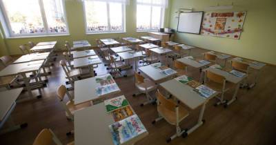 Российские школьники будут изучать финансовую грамотность с 1 по 9 класс - klops.ru