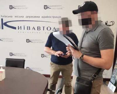 Чиновников мэрии Киева подозревают в хищении 110 млн гривен на ремонте дорог