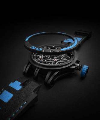Часы Roger Dubuis, заряженные адреналином и изготовленные из резины победителей Pirelli