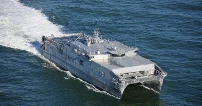 Военно-транспортное судно США зашло в Черное море