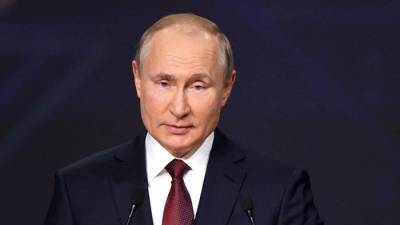 «Не надо стесняться» — Путин утешил расплакавшегося мальчика во время пресс-конференции