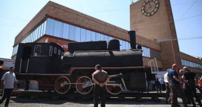 Первый поезд, прибывший в Гюмри, стал экспонатом под открытым небом