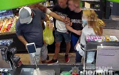 В Киеве в супермаркете произошла поножовщина