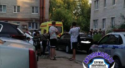 В Новочебоксарске мальчик попал под машину прямо во дворе дома