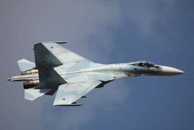 Над Балтикой российский Су-27 сопроводил самолёт-разведчик Франции
