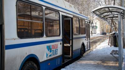 Половину общественного транспорта в России переведут на газ