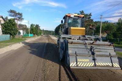 Ремонт транзитной дороги в селе Костюковка Свободненского района завершат в сентябре