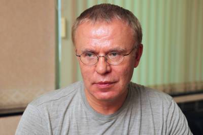 Фетисов заявил, что проблема сборной России не в Черчесове