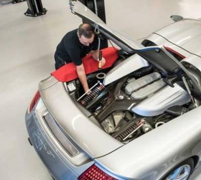 Уникальный Porsche Carrera GT чемпиона Формулы 1 был продан за $1 миллион. ФОТО
