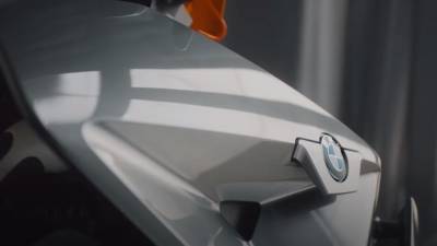 Футуристический электрический скутер презентовали в компании BMW