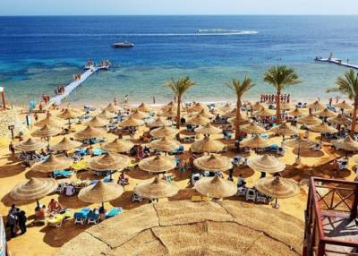 Россия сняла запрет чартерных рейсов на курорты Египта, бизнес дал прогноз по цене туров