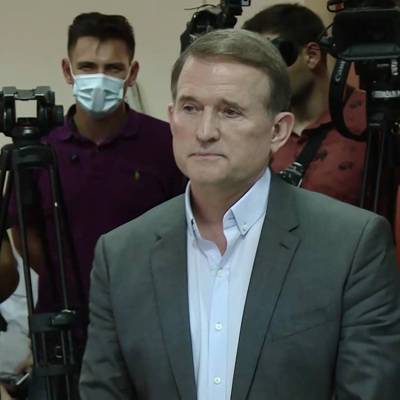 Суд в Киеве продлил круглосуточный домашний арест Медведчука до 9 сентября