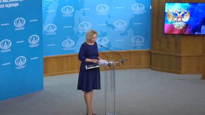 Захарова: РФ отмечает беспрецедентное вмешательство США в предвыборную кампанию в Молдавии