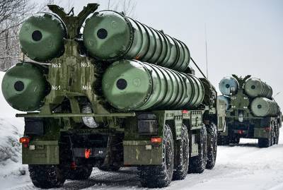 Военный эксперт Кнутов перечислил самые мощные российские зенитно-ракетные комплексы